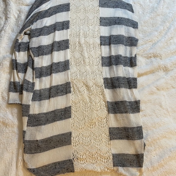 Charlotte‎ Russe Cardigan - Picture 6 of 6